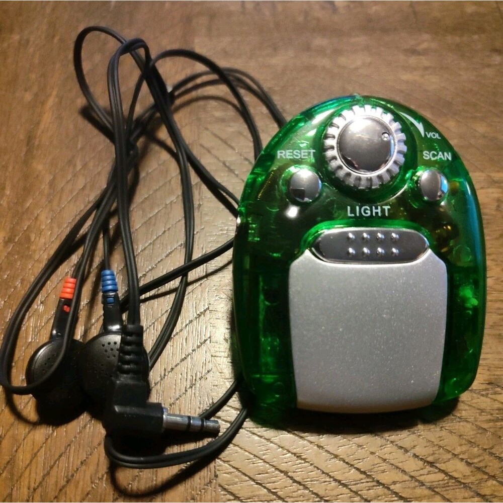 Mini FM Auto Scan Radio With Light WORKS